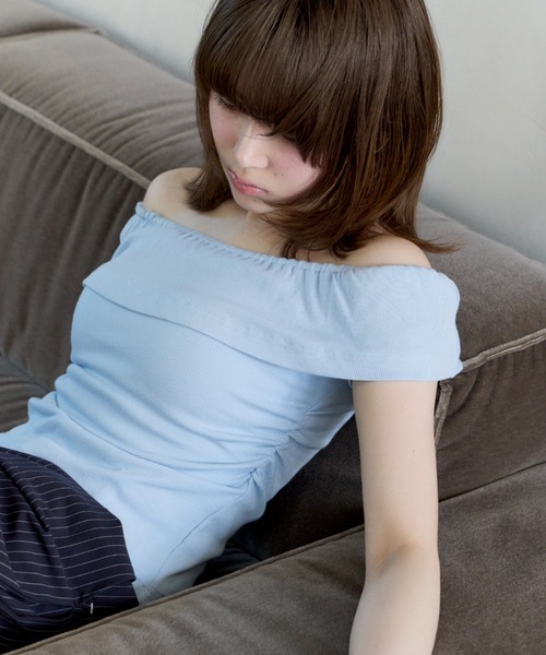 haek(ハク)の「rib off shoulder tops/リブオフショルトップス(Tシャツ/カットソー・レディース・ブルー/ブラック・FREE)」の15枚目の写真