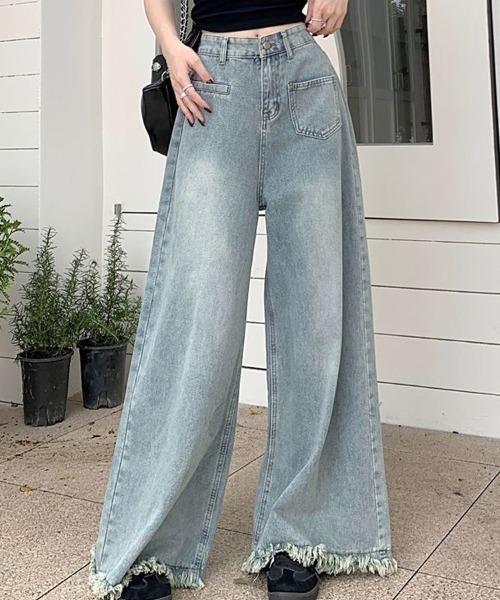 shoppinggo(ショッピングゴー)の「ワイドデニムパンツ ハイウエスト(デニムパンツ・レディース・ライトブルー/ブルー系その他2・M/L)」の5枚目の写真