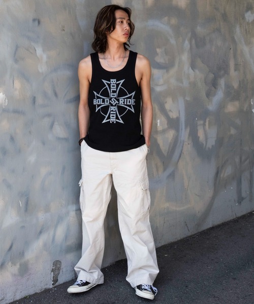 WEGO（ウィゴー）の「WEGO/グラフィックリブタンクトップ（タンクトップ・メンズ・ブラック/オフホワイト/スミクロ・MEDIUM/LARGE）」の12枚目の写真