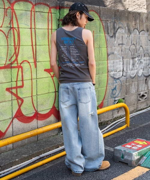 WEGO（ウィゴー）の「WEGO/グラフィックリブタンクトップ（タンクトップ・メンズ・ブラック/オフホワイト/スミクロ・MEDIUM/LARGE）」の7枚目の写真