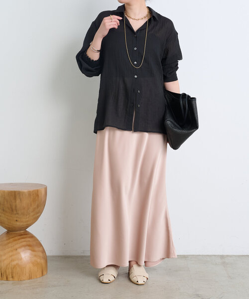 Jena espace merveilleux（ジェナ　エスパスメルヴェイユ）の「ガーゼバッククロスシャツ（シャツ/ブラウス・レディース・オフホワイト/ブラック/イエロー・FREE）」の5枚目の写真