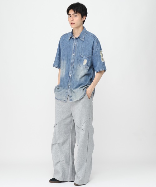 LAND MUSEUM（ランドミュージアム）の「LAND MUSEUM／ダメージデニム半袖シャツ（シャツ/ブラウス・メンズ・ブラック/ブルー・MEDIUM/LARGE）」の12枚目の写真