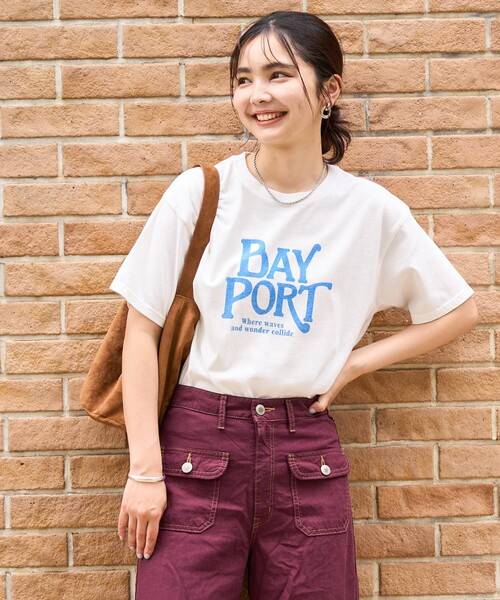 FREAK'S STORE(フリークスストア)の「washout vintage プリントTシャツ/ウォッシュアウト ヴィンテージプリントTシャツ/ロゴTシャツ(Tシャツ/カットソー・レディース・チャコール/レッド/オフホワイト・フリ-)」の2枚目の写真