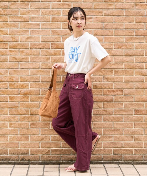FREAK'S STORE(フリークスストア)の「washout vintage プリントTシャツ/ウォッシュアウト ヴィンテージプリントTシャツ/ロゴTシャツ(Tシャツ/カットソー・レディース・チャコール/レッド/オフホワイト・フリ-)」の4枚目の写真
