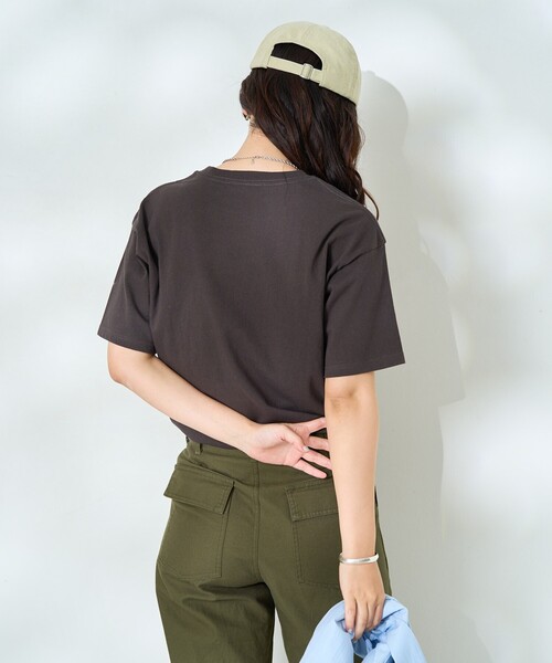 FREAK'S STORE(フリークスストア)の「washout vintage プリントTシャツ/ウォッシュアウト ヴィンテージプリントTシャツ/ロゴTシャツ(Tシャツ/カットソー・レディース・チャコール/レッド/オフホワイト・フリ-)」の21枚目の写真