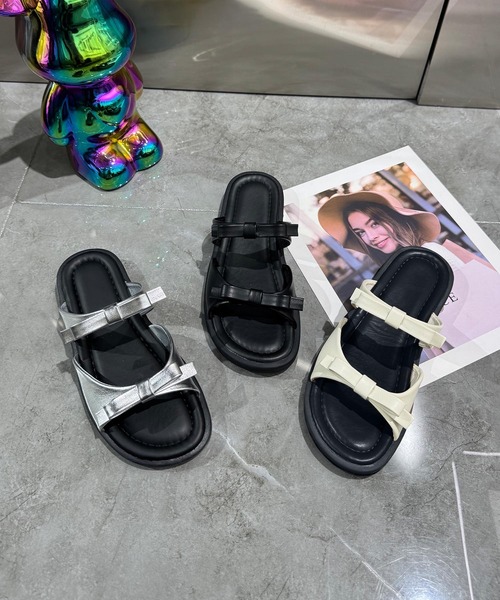 aimoha(アイモハ)の「ダブルストラップサンダル (SS)(サンダル・レディース・オフホワイト/シルバー/ブラック・23.5cm/24.5cm/23.0cm/24.0cm/25.0cm)」の8枚目の写真