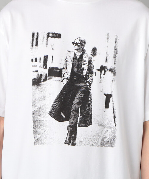 β MEN(ベータメン)の「ウォーキングガールプリント Tシャツ(Tシャツ/カットソー・メンズ・グリーン/ホワイト/チャコールグレー・L/M)」の18枚目の写真