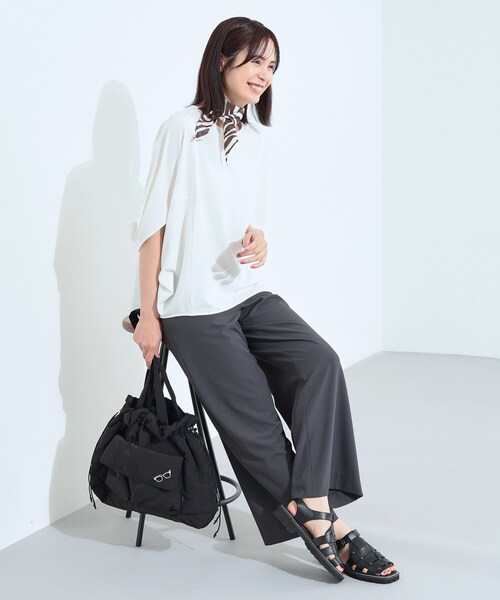 INDIVI(インディヴィ)の「【体型カバー/SETUP可能】ジョーゼット ドルマンブラウス(シャツ/ブラウス・レディース・ブラック/ブラウン系/ダークグレー/ホワイト・38/05/13/15 /34)」の8枚目の写真