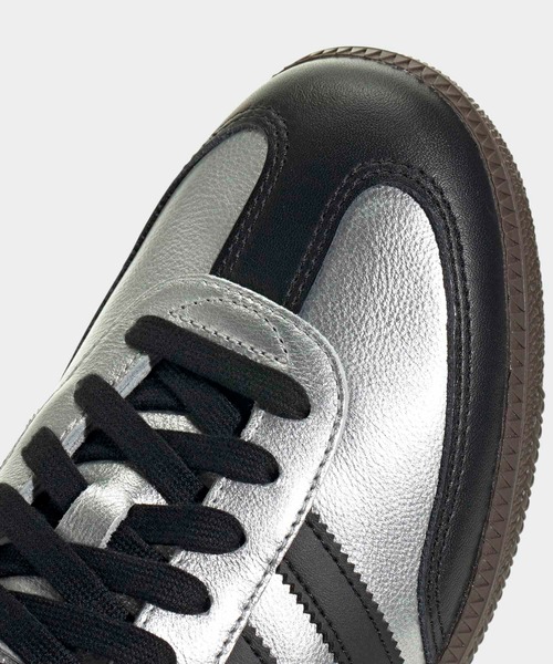 adidas（アディダス）の「サンバ OG シューズ / Samba OG Shoes / アディダスオリジナルス adidas Originals（スニーカー・メンズ・ベージュ/シルバー・22.0cm/22.5cm/23.0cm/23.5cm/24.0cm/24.5cm/25.0cm/25.5cm/26.0cm/26.5cm/27.0cm/27.5cm/28.0cm/28.5cm/29.0cm）」の17枚目の写真