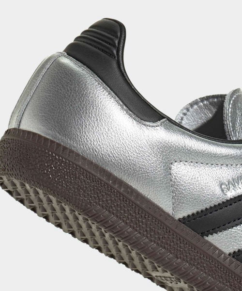 adidas（アディダス）の「サンバ OG シューズ / Samba OG Shoes / アディダスオリジナルス adidas Originals（スニーカー・メンズ・ベージュ/シルバー・22.0cm/22.5cm/23.0cm/23.5cm/24.0cm/24.5cm/25.0cm/25.5cm/26.0cm/26.5cm/27.0cm/27.5cm/28.0cm/28.5cm/29.0cm）」の18枚目の写真