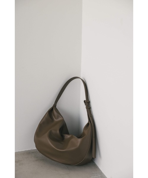 STYLEMIXER(スタイルミキサー)の「【ベストセラー】マンドリンショルダーバッグ(ショルダーバッグ・レディース・ブラック/ブラウン・FREE)」の9枚目の写真