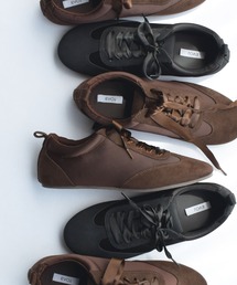 PICCIN（ピッチン）の「【軽量・柔らかい】サテンリボンレースアップスニーカー（スニーカー）」