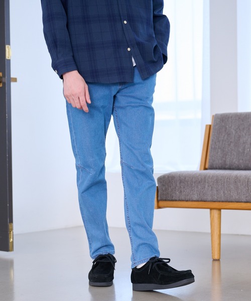 Arnold Palmer（アーノルドパーマー）の「裏ワザデニム イージーパンツ（その他パンツ・メンズ・ライトブルー/ダークインディゴブルー/インディゴブルー・LL/L/M）」の4枚目の写真