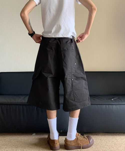 THE HITSS(ヒッツ)の「ワイドレッグ ナイロン ギミック ジョーツ / ルーズシルエット テック ハーフパンツ(その他パンツ・メンズ・ブラック/ベージュ・M/XL)」の4枚目の写真