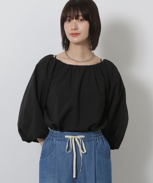 LAKOLE（ラコレ）の「クレープ袖バルーンブラウス / 580617（シャツ/ブラウス・レディース・マスタード/ブラウン/ブラック/アイボリー・FREE）」の2枚目の写真