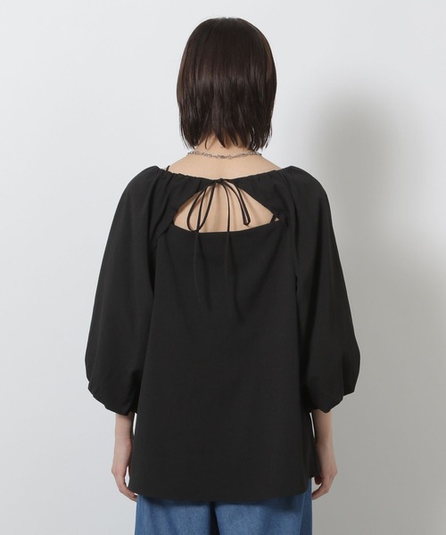 LAKOLE（ラコレ）の「クレープ袖バルーンブラウス / 580617（シャツ/ブラウス・レディース・マスタード/ブラウン/ブラック/アイボリー・FREE）」の5枚目の写真