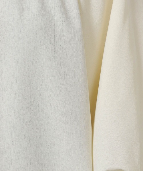 LAKOLE（ラコレ）の「クレープ袖バルーンブラウス / 580617（シャツ/ブラウス・レディース・マスタード/ブラウン/ブラック/アイボリー・FREE）」の12枚目の写真