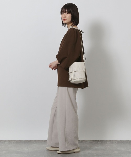 LAKOLE（ラコレ）の「クレープ袖バルーンブラウス / 580617（シャツ/ブラウス・レディース・マスタード/ブラウン/ブラック/アイボリー・FREE）」の22枚目の写真