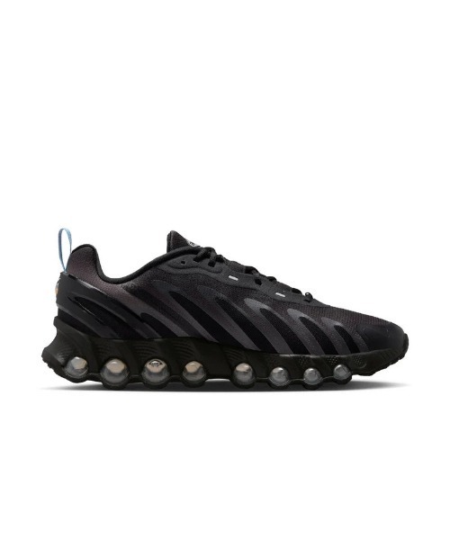 NIKE(ナイキ)の「NIKE Air Max Dn8(ナイキ エア マックス Dn8)(スニーカー・メンズ・ブラック系・24.5cm/25cm/25.5cm/27cm/27.5cm/28cm/23cm/23.5cm/24cm/26cm/26.5cm/28.5cm/29cm)」の5枚目の写真