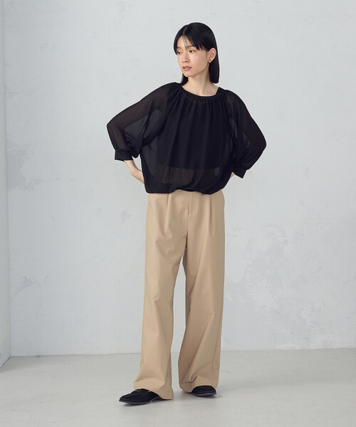 COMME CA ISM(コムサイズム)の「【オンライン・店舗限定】バルーンスリーブ ブラウス+タンクトップ(シャツ/ブラウス・レディース・グリーン/ブラウン/ブラック・LARGE/MEDIUM)」の5枚目の写真
