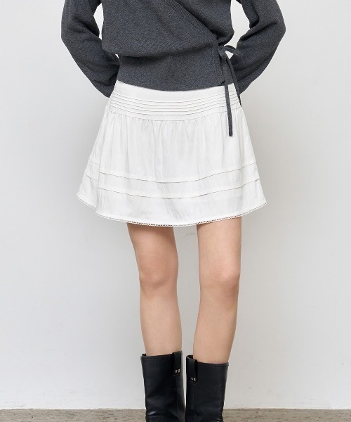 GENERAL IDEA(ジェネラルアイデア)の「GENERAL IDEA/ジェネラルアイディア lace volume shirring mini skirt ミニスカート(スカート・レディース・ブラック/ホワイト・M/L)」の1枚目の写真