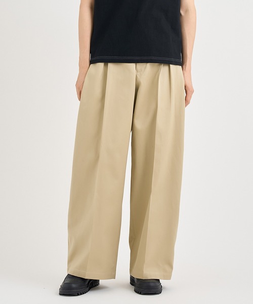 着用1回 KICS DOCUMENT. コットンチノタックパンツ 3 ベージュ CTTN CHINO TUCK PANTS / コットンチノタックパンツ (BEIGE