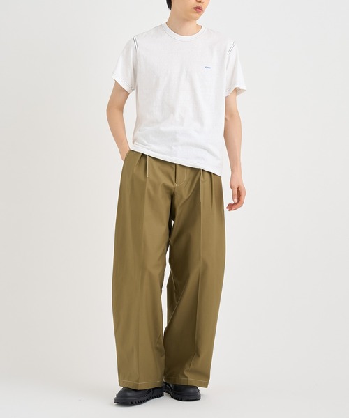 KHOKI(コッキ)の「【KHOKI / コッキ】Tuck-detail cotton pants(チノパンツ・メンズ・カーキ/ベージュ・3/2/1)」の15枚目の写真