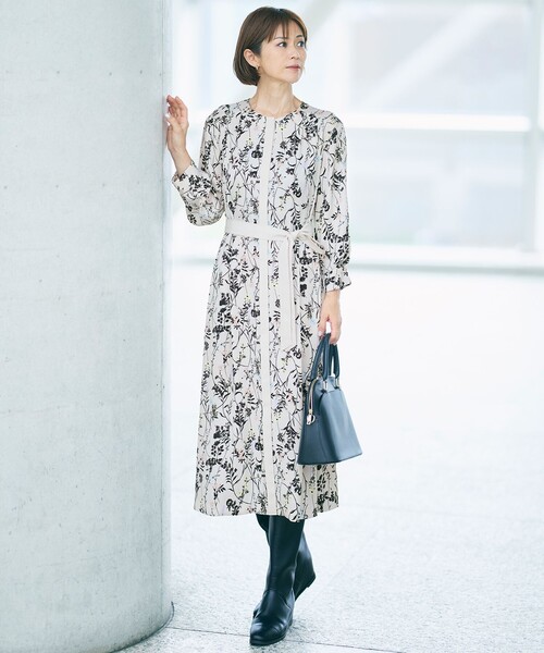 自由区(ジユウク)の「ストレートインヒールロング ブーツ(ブーツ・レディース・ブラック系・23.5/22.5/24.5)」の2枚目の写真
