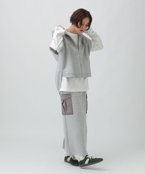 LEPSIM（レプシィム）の「パフエアWZIPベスト　582438（ベスト・レディース・トップグレー/アイボリー/ブラック/ブラウン/セージグリーン・FREE）」の8枚目の写真