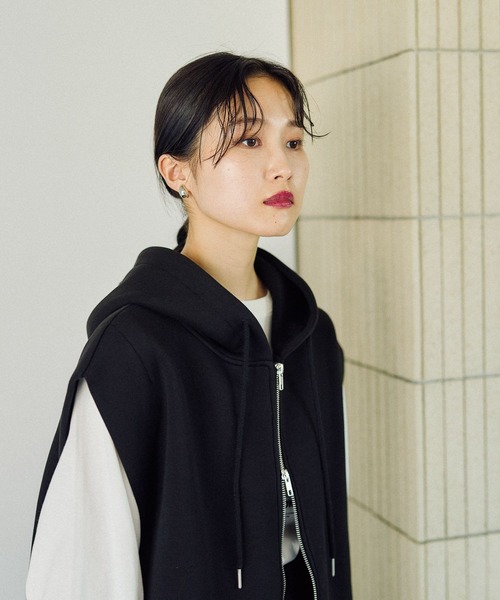 LEPSIM（レプシィム）の「パフエアWZIPベスト　582438（ベスト・レディース・トップグレー/アイボリー/ブラック/ブラウン/セージグリーン・FREE）」の18枚目の写真