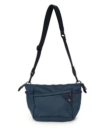 【CIE/シー】FLOW FLAT SHOULDER (L)