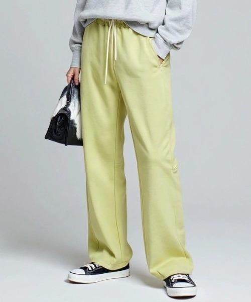 A.D.C.L.(エーディーシーエル)の「バレルシルエット ポンチスウェットパンツ(スウェットパンツ・レディース・ブラック/イエロー/グリーン/ピンク/ベージュ系・L/M)」の4枚目の写真