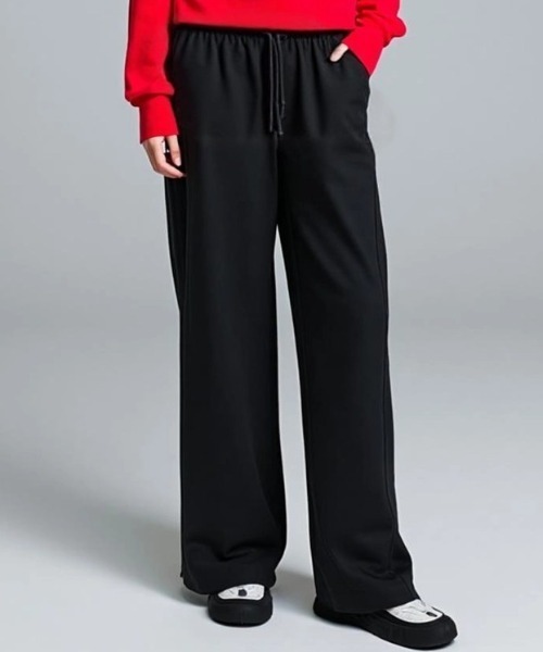 A.D.C.L.(エーディーシーエル)の「バレルシルエット ポンチスウェットパンツ(スウェットパンツ・レディース・ブラック/イエロー/グリーン/ピンク/ベージュ系・L/M)」の2枚目の写真