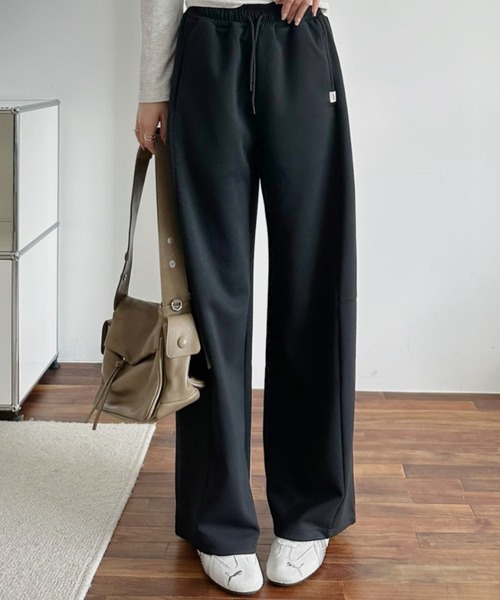 A.D.C.L.(エーディーシーエル)の「バレルシルエット ポンチスウェットパンツ(スウェットパンツ・レディース・ブラック/イエロー/グリーン/ピンク/ベージュ系・L/M)」の20枚目の写真