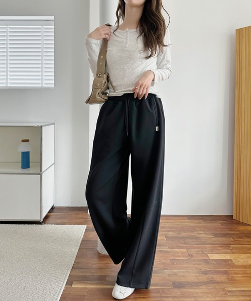 A.D.C.L.(エーディーシーエル)の「バレルシルエット ポンチスウェットパンツ(スウェットパンツ・レディース・ブラック/イエロー/グリーン/ピンク/ベージュ系・L/M)」の21枚目の写真