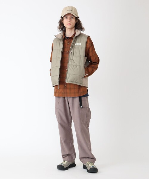 Columbia(コロンビア)の「防寒 Columbia/ダウンドラフト ベスト/コロンビア(ベスト・メンズ・ブラック/グリーン/ベージュ・S/L/XL/M)」の14枚目の写真