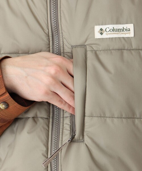 Columbia(コロンビア)の「防寒 Columbia/ダウンドラフト ベスト/コロンビア(ベスト・メンズ・ブラック/グリーン/ベージュ・S/L/XL/M)」の6枚目の写真