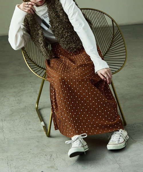 Fashion Letter(ファッションレター)の「ドットプリント プリーツイージーロングスカート(スカート・レディース・ブラウン/ブラック・M/L)」の4枚目の写真