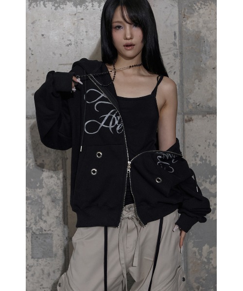 FANCY CLUB（ファンシークラブ）の「A'GEM/9 × .kom 『FANCY CLUB/ファンシークラブ』 2-WAY STRAP SLEEVELESS/2WAY ストラップ キャミソール（キャミソール・レディース・ブラック・FREE）」の8枚目の写真