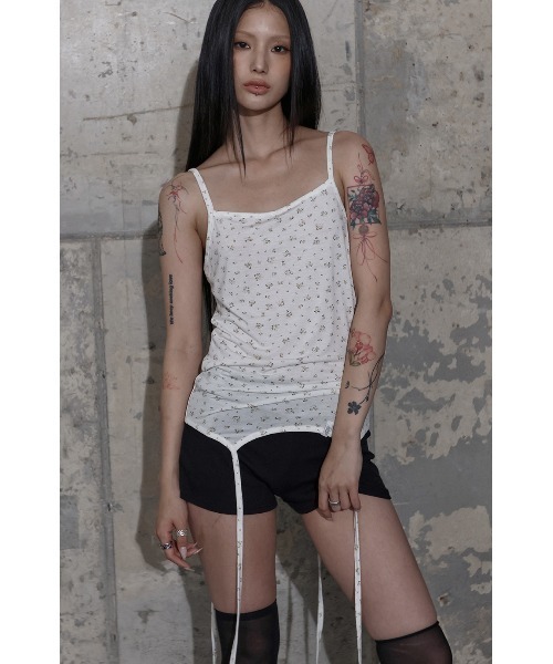 FANCY CLUB（ファンシークラブ）の「A'GEM/9 × .kom 『FANCY CLUB/ファンシークラブ』 2-WAY STRAP SLEEVELESS/2WAY ストラップ キャミソール（キャミソール・レディース・ブラック・FREE）」の13枚目の写真