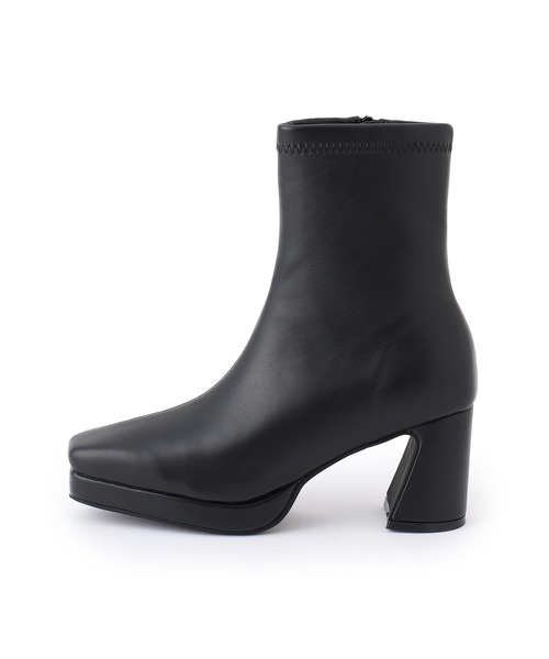 Juze（ジュゼ）の「ストームストレッチショートブーツ（ブーツ・レディース・ベージュ系その他2/ブラック・M/S）」の11枚目の写真