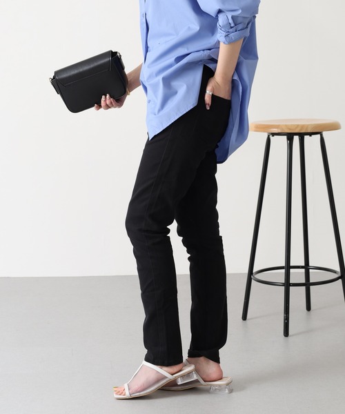 OMNES(オムネス)の「OMNES Another Edition 製品洗い365ツイルスキニーパンツ(その他パンツ・レディース・ブラック/カーキ/ベージュ/ネイビー/チャコール/インディゴブルー/グレー/レンガ/ネイビー系/ホワイト/ワンウォッシュ・2/1/7/4/3/000/6/5)」の15枚目の写真