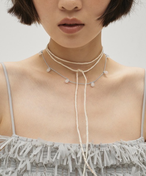 TODAYFUL(トゥデイフル)の「Silk Cord Choker(チョーカー・レディース・ブラック/キナリ・FREE)」の2枚目の写真
