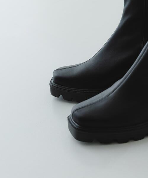 RODE SKO（ロデスコ）の「『WEB限定』　厚底スクエアブーツ（ブーツ・レディース・ブラック/ダークブラウン・37/38/36）」の18枚目の写真