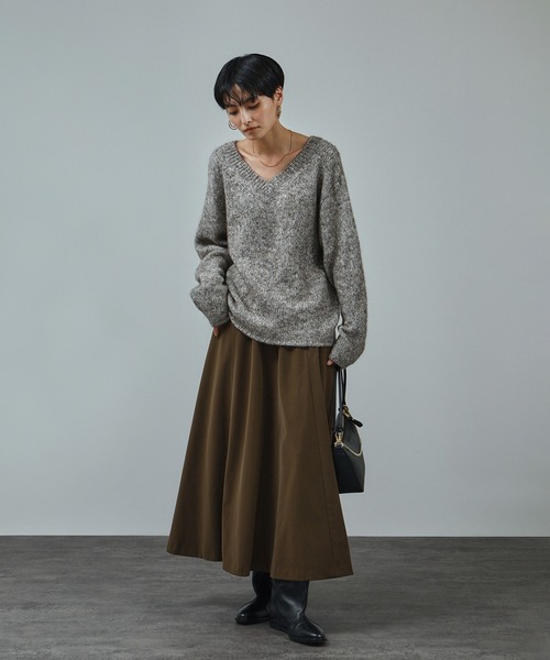 SALON adam et rope'（サロン アダム エ ロペ）の「パールレザーライクフレアスカート（スカート・レディース・ブラック/ブラウン系その他2・FREE）」の13枚目の写真