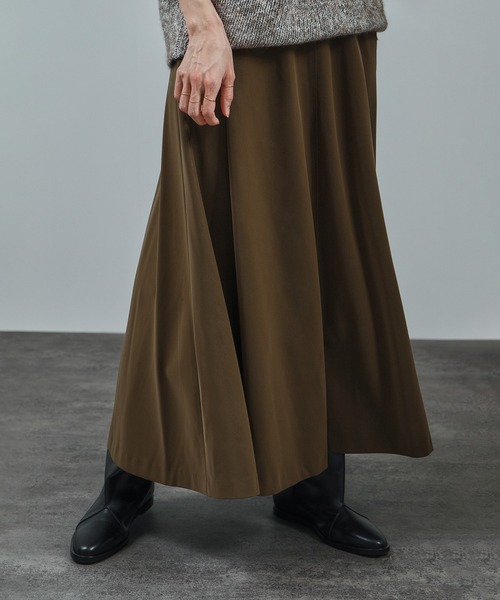 SALON adam et rope'（サロン アダム エ ロペ）の「パールレザーライクフレアスカート（スカート・レディース・ブラック/ブラウン系その他2・FREE）」の18枚目の写真