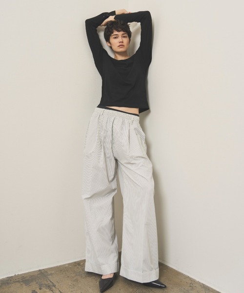 VION(ヴィオン)の「ストライプワイドパンツ / Stripe Wide Pants(その他パンツ・レディース・ホワイト/ネイビー・SMALL/MEDIUM)」の21枚目の写真