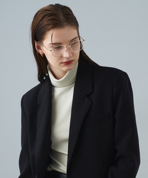 NUEF （ヌエフ）の「スクエア型｜クリアレンズ｜トレンド｜紫外線対策｜UVカット｜眼鏡｜NUEF｜ダブルブリッジクラシック（メガネ・レディース・シルバー/ゴールド/ゴールド系その他・FREE）」の7枚目の写真