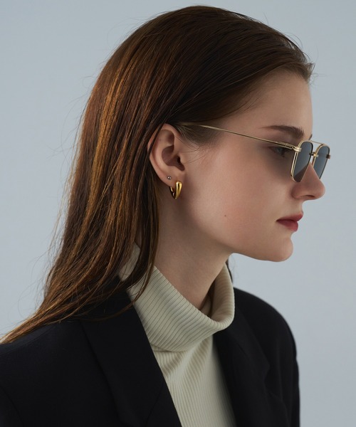 NUEF （ヌエフ）の「スクエア型｜クリアレンズ｜トレンド｜紫外線対策｜UVカット｜眼鏡｜NUEF｜ダブルブリッジクラシック（メガネ・レディース・シルバー/ゴールド/ゴールド系その他・FREE）」の14枚目の写真