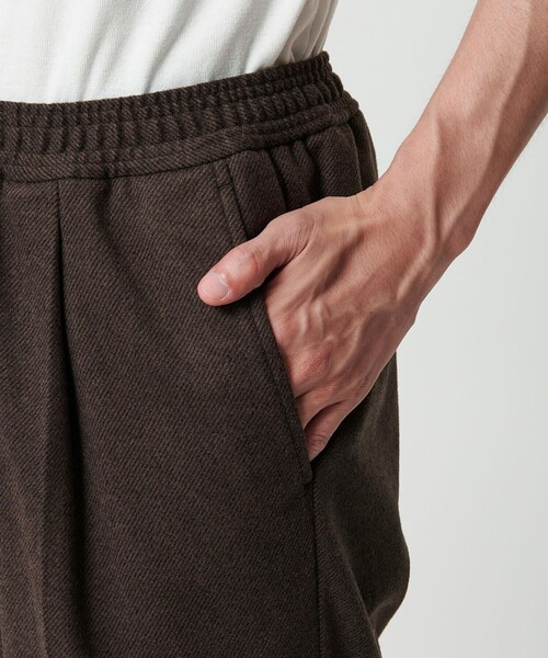 green label relaxing（グリーンレーベルリラクシング）の「WONDER CLOTH オルマイ ワイド イージーパンツ W3 -ストレッチ-（その他パンツ・メンズ・グレー/ダークブラウン/ダークグレー・S/M/L/XL）」の20枚目の写真